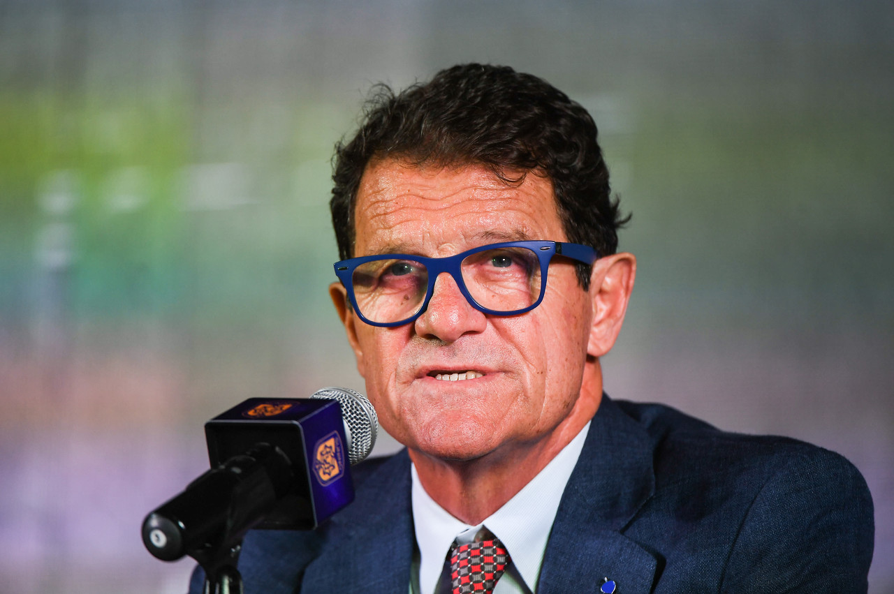  卡佩罗：皇马当年闪签卡洛斯动人心魄，因体重超标放弃罗纳尔多